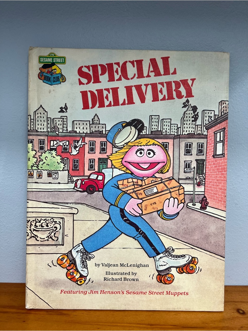 Vintage 1980 Sesame Street Book Club Special Delivery By Valjean McLenighan Used